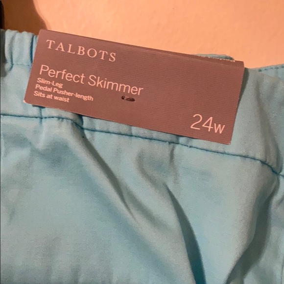 Capris - Picture 3 of 3